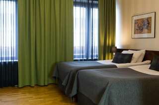 Отель Hotel Verso Йювяскюля Улучшенный двухместный номер с 2 отдельными кроватями-6